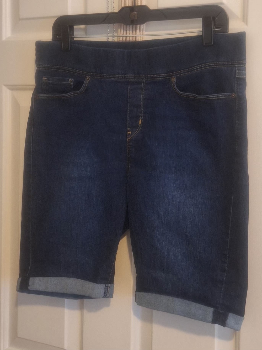 Classic Dark Blue Denim Bermuda Shorts - Women
